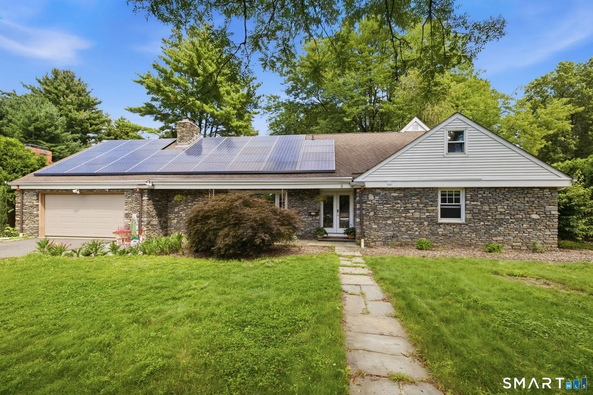 8 Fairwood Farms Drive, West Hartford