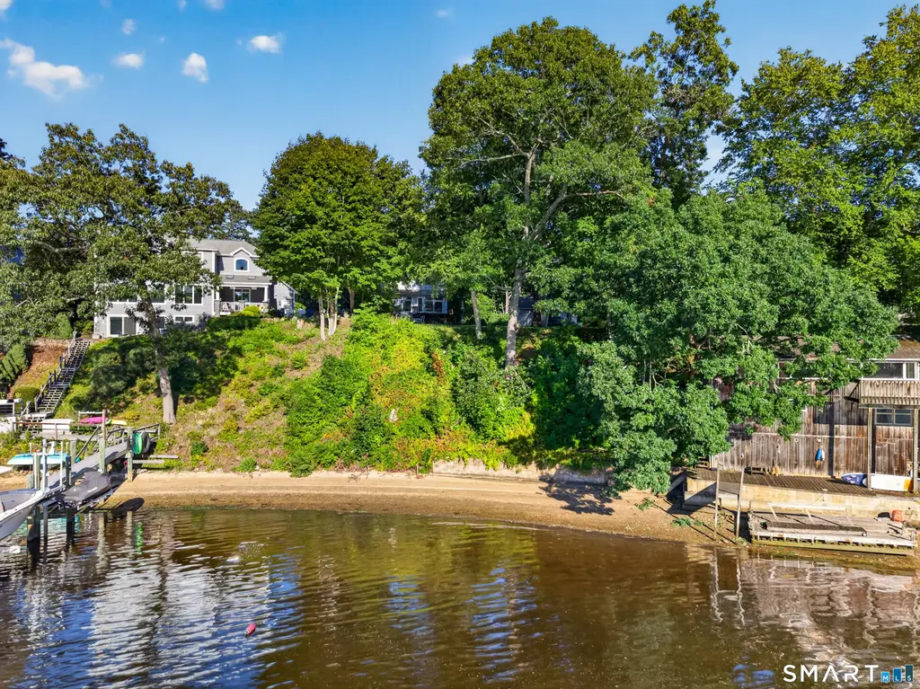 35 Oswegatchie Road, Waterford