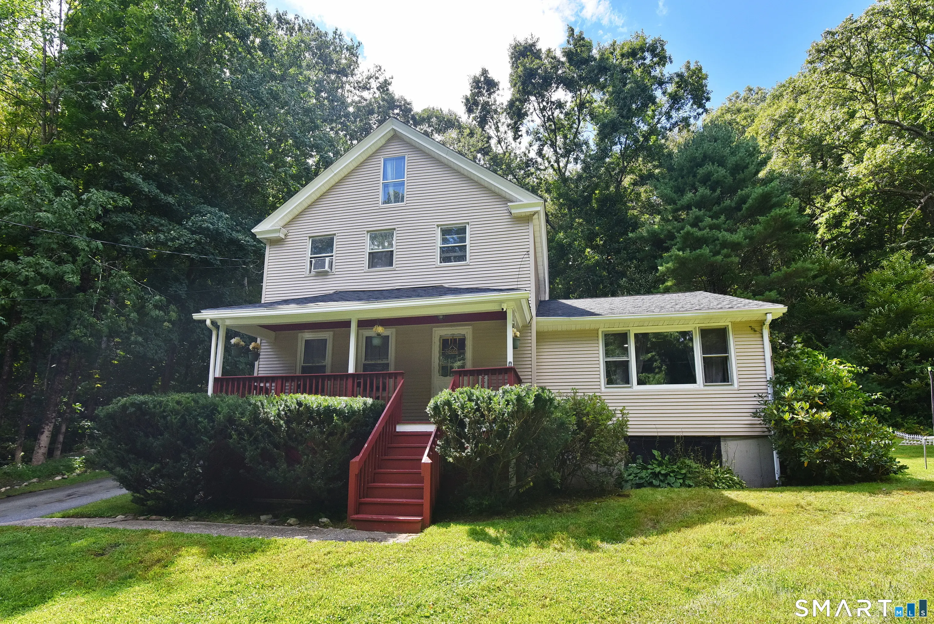 38 Sabin Street, Putnam