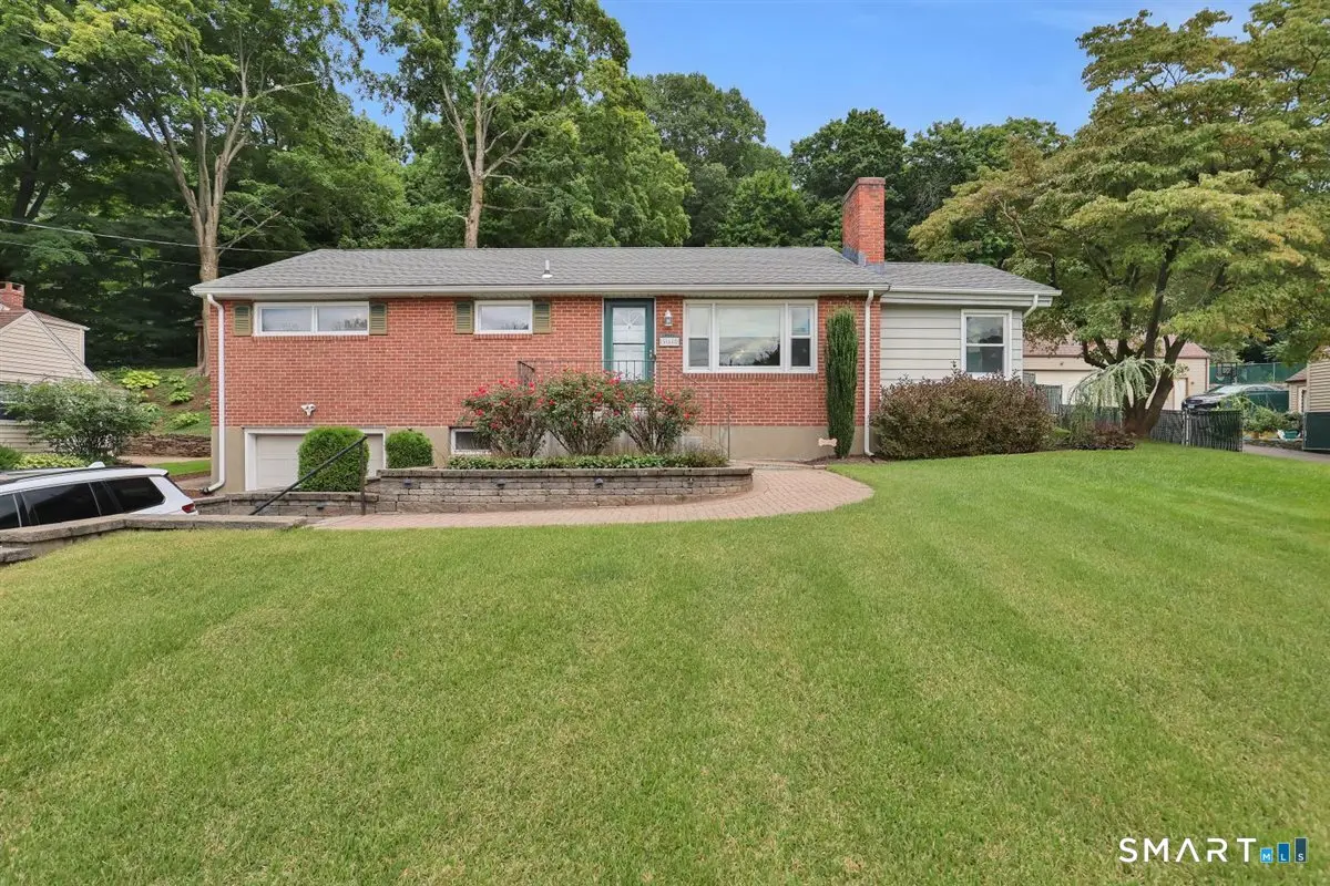 568 Old Main Street, Rocky Hill
