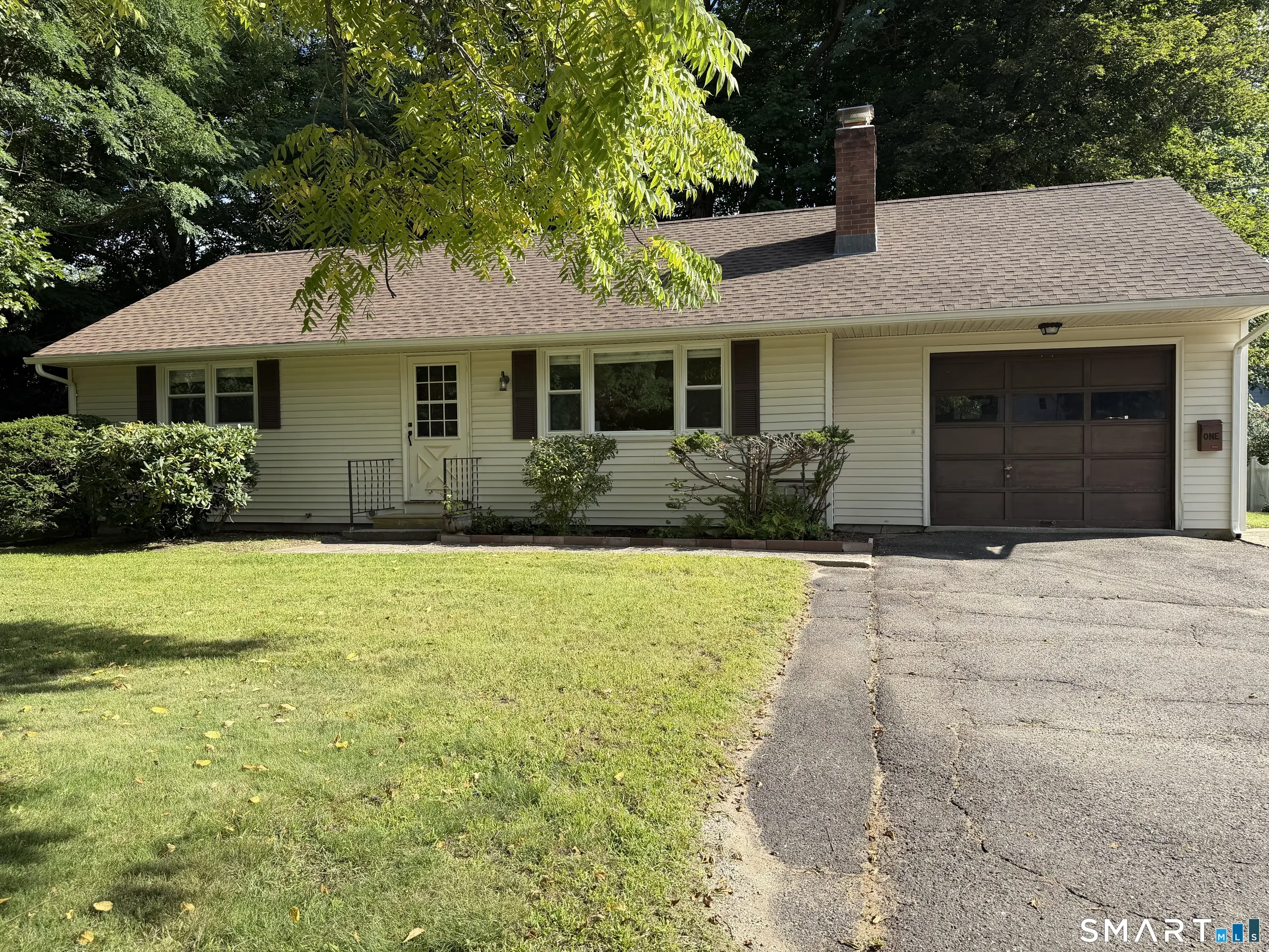 1 Division Street, Winchester