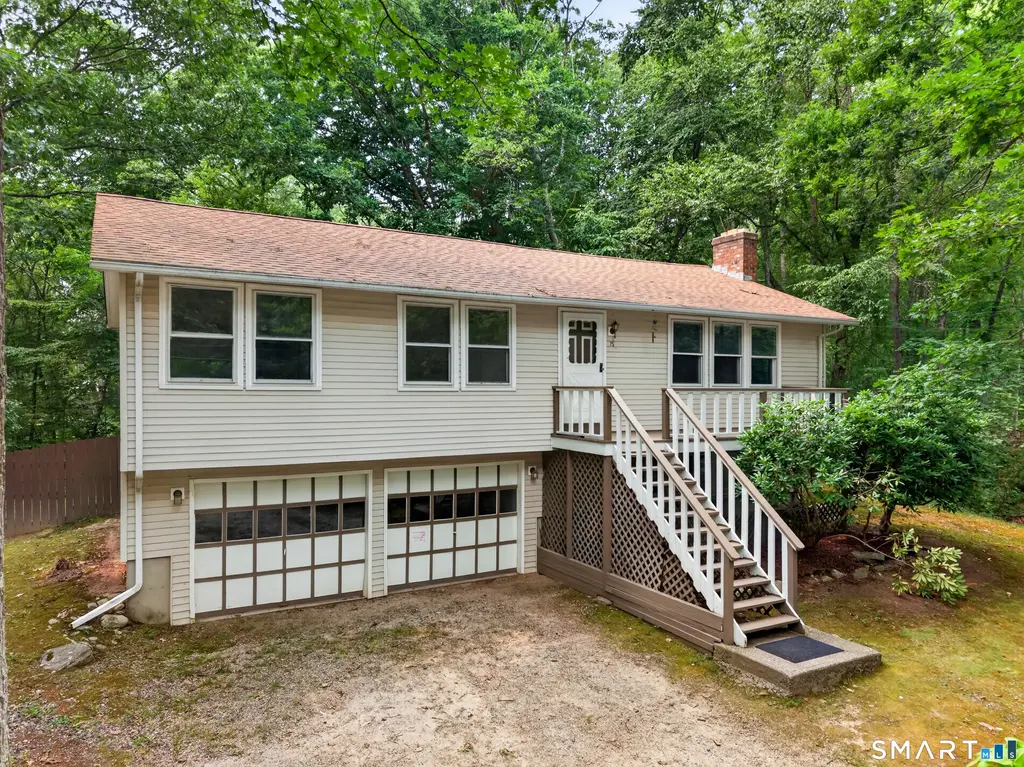 75 Airline Road, Clinton