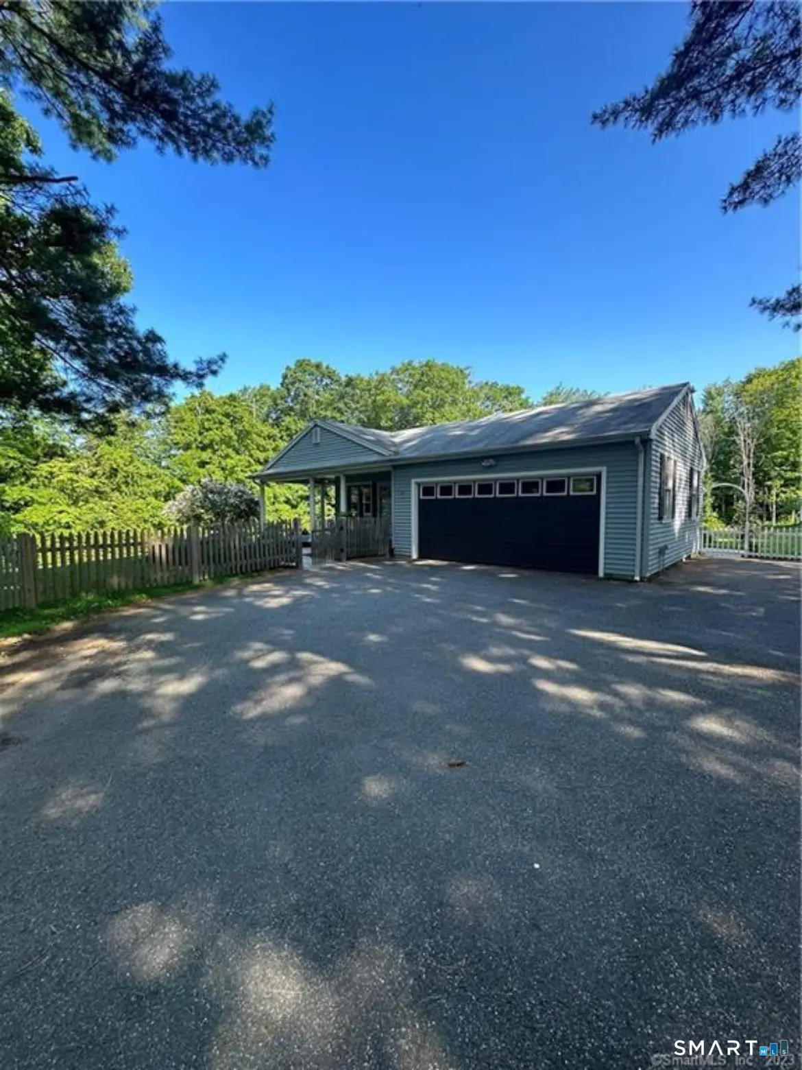 350 Bell Street, Middletown