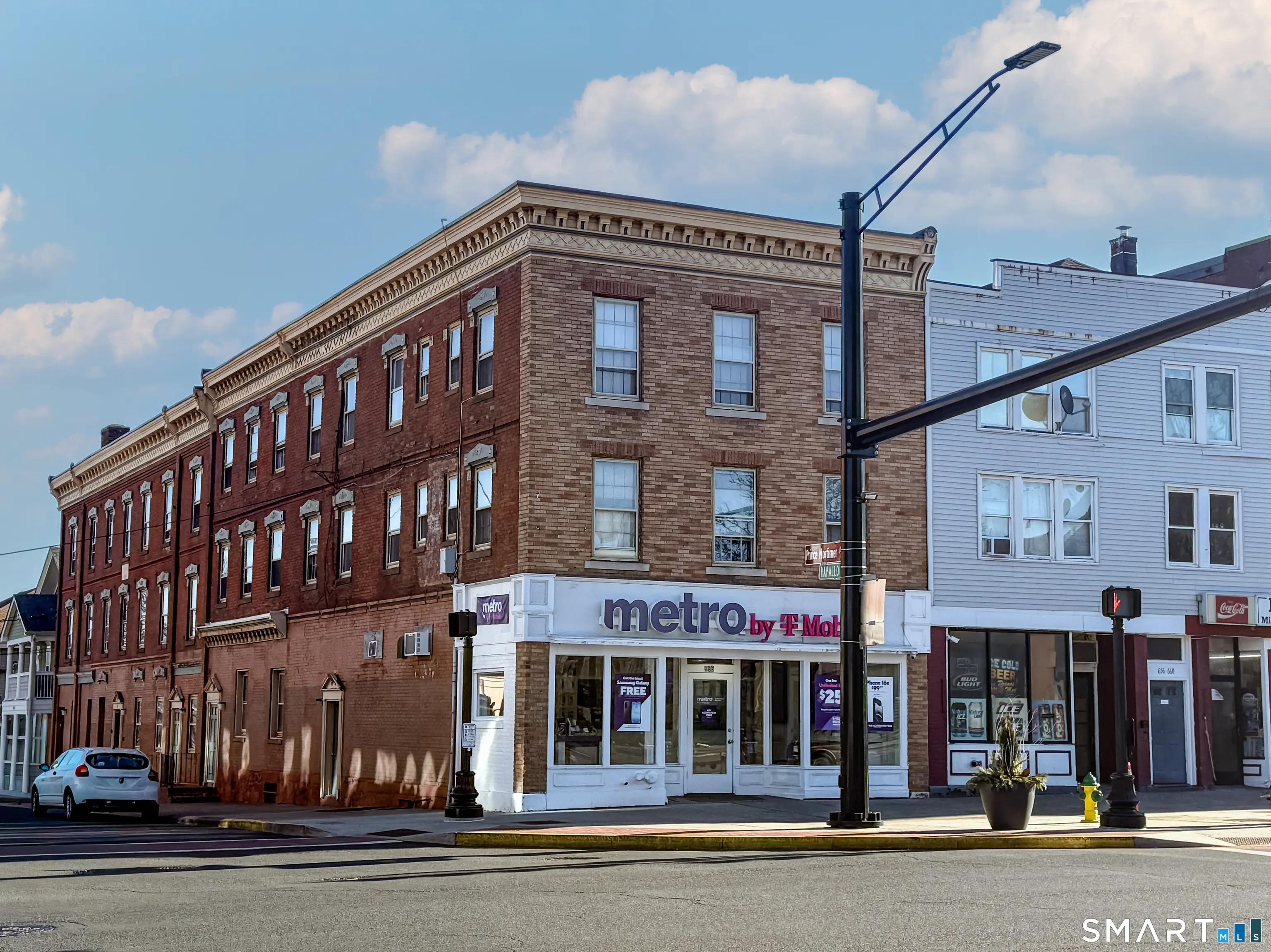 666 Main Street B3, Middletown