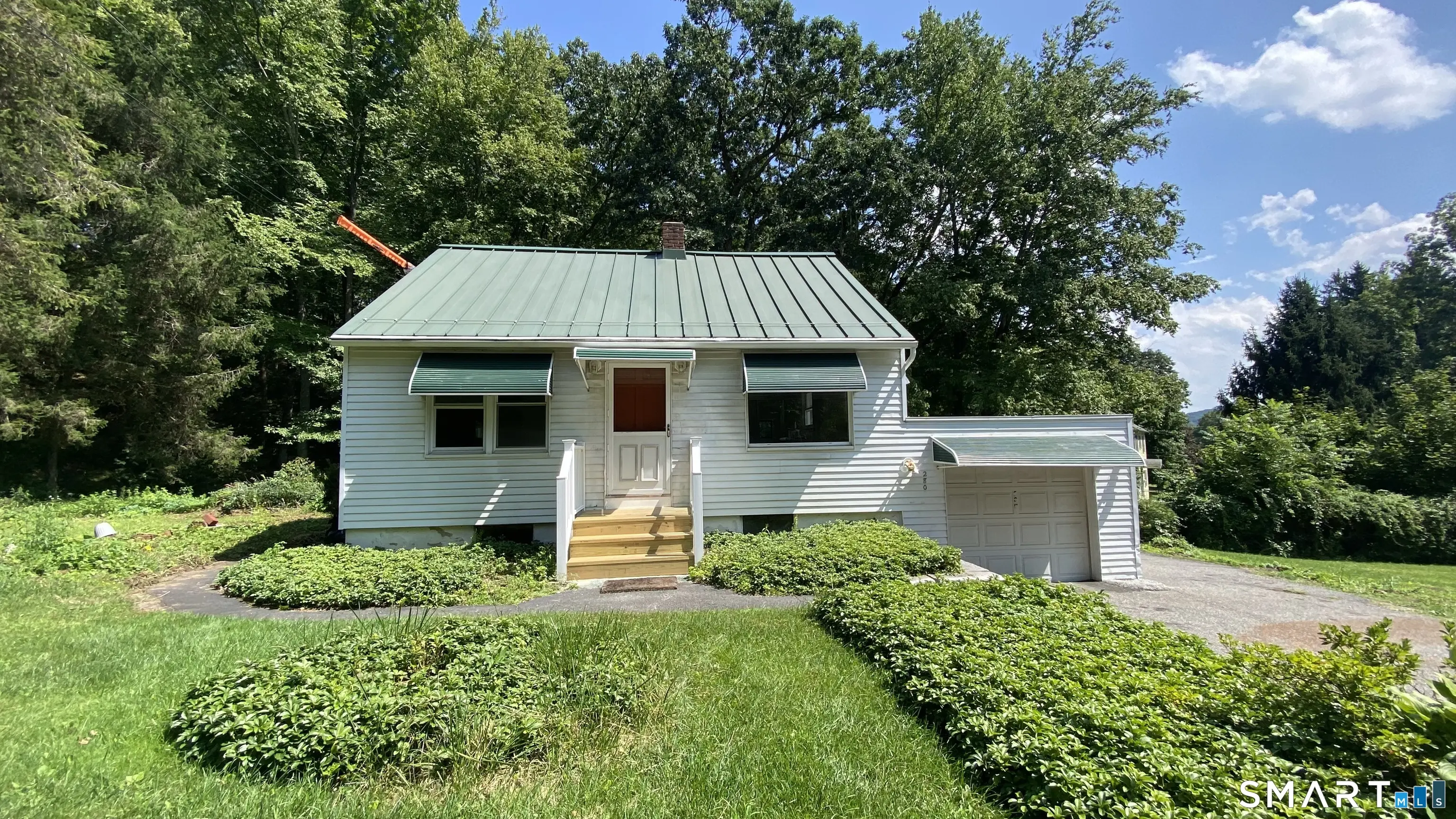 280 High Street Extension, Thomaston