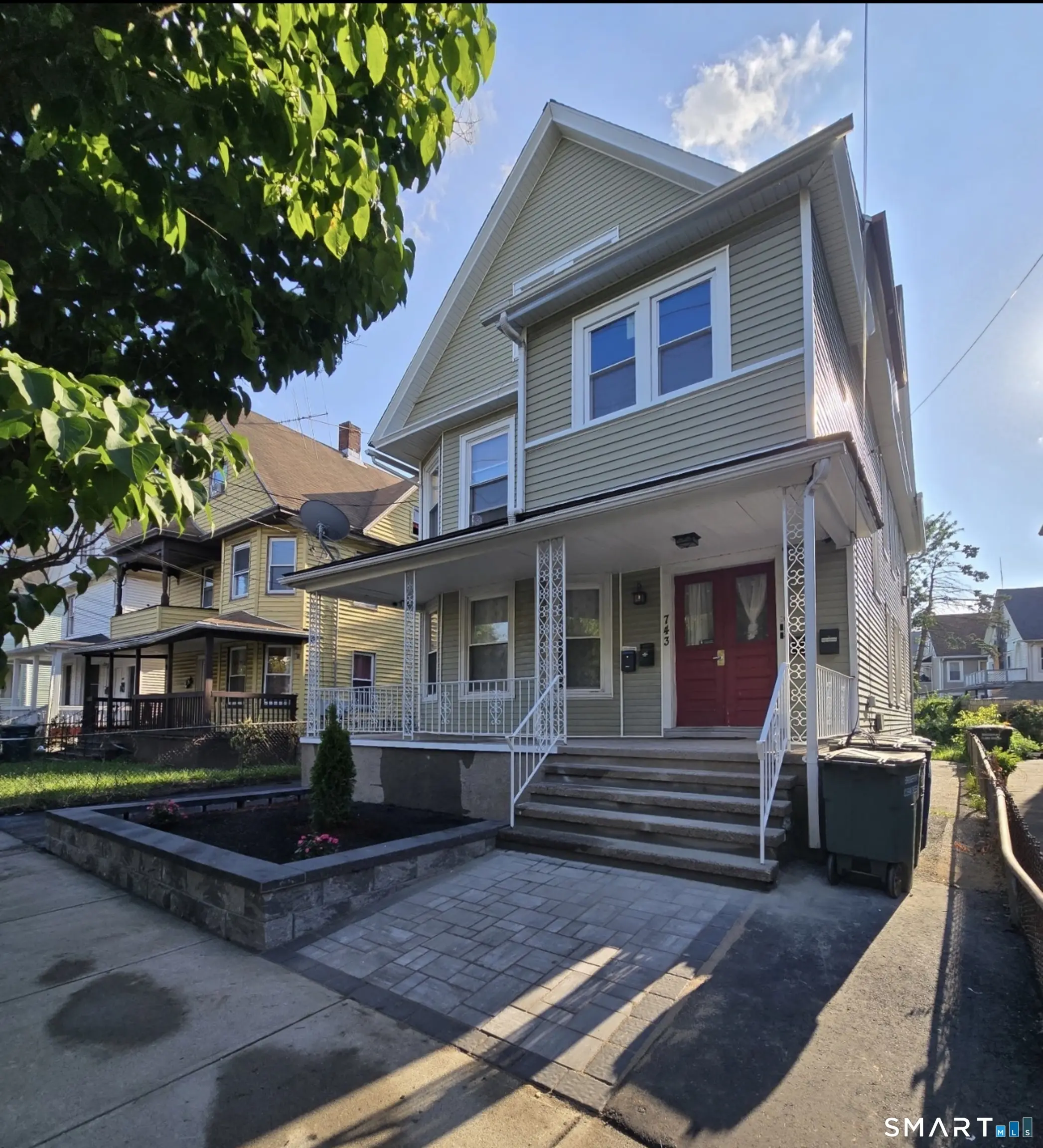 743 Iranistan Avenue, Bridgeport