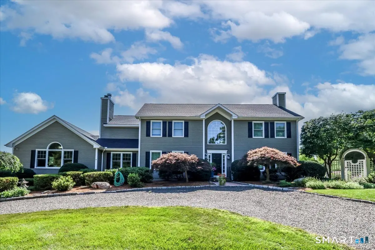 490 Cutlers Farm Road, Monroe