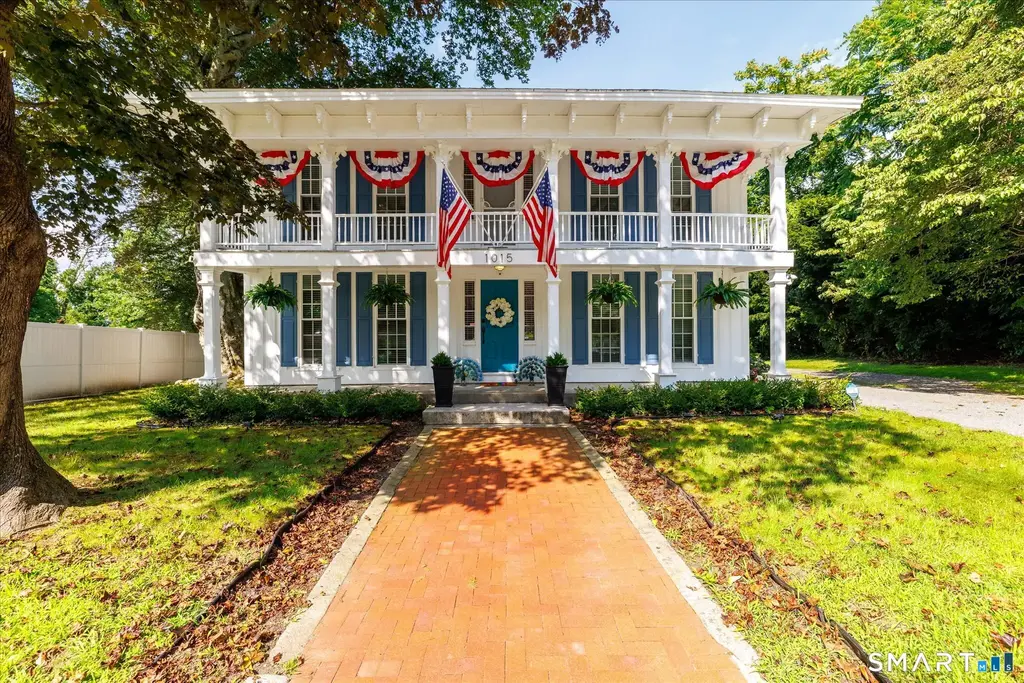 1015 North Road, Killingly
