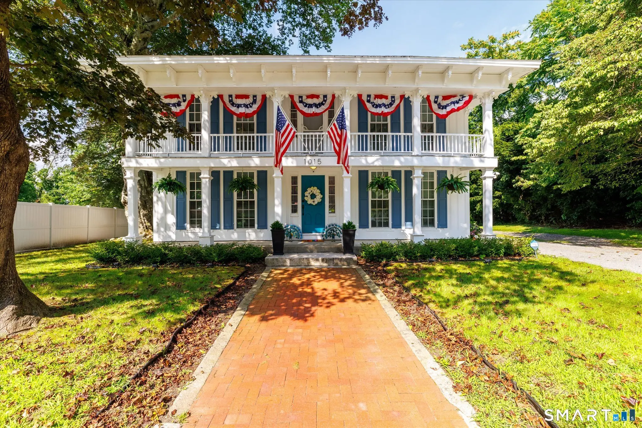 1015 North Road, Killingly