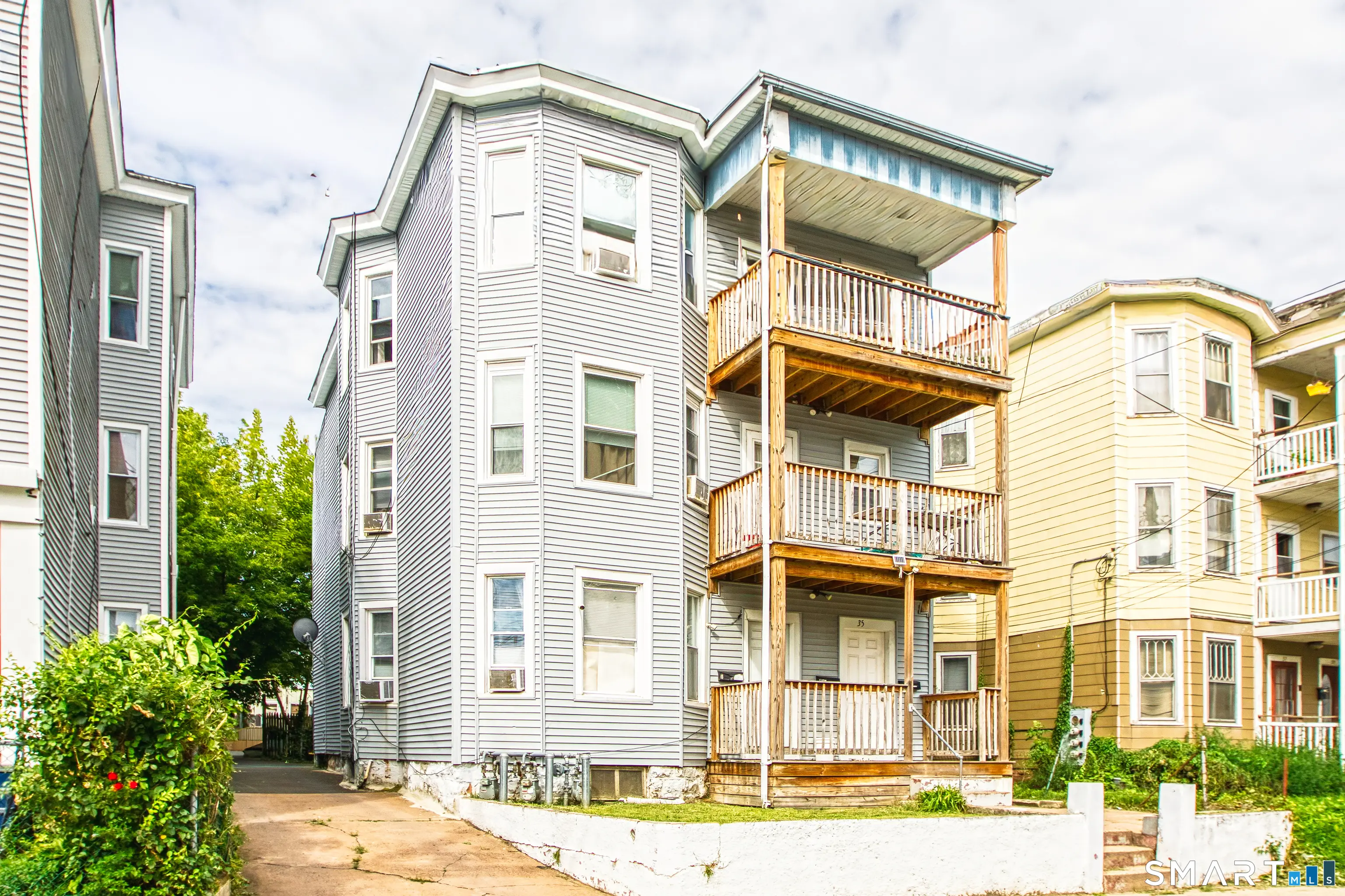 33-35 Amity Street, Hartford