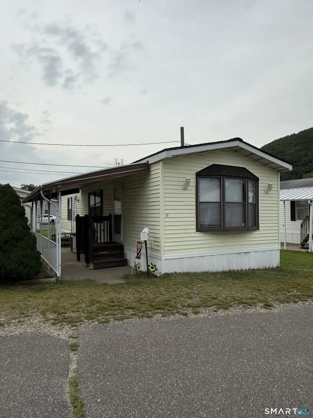 10 Third Street, Beacon Falls