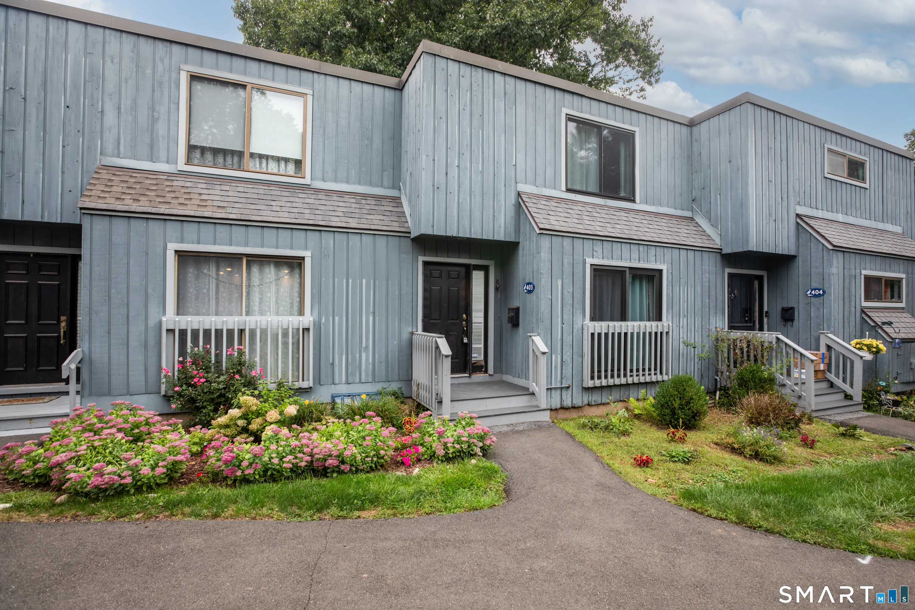 403 Plymouth Colony 403, Branford