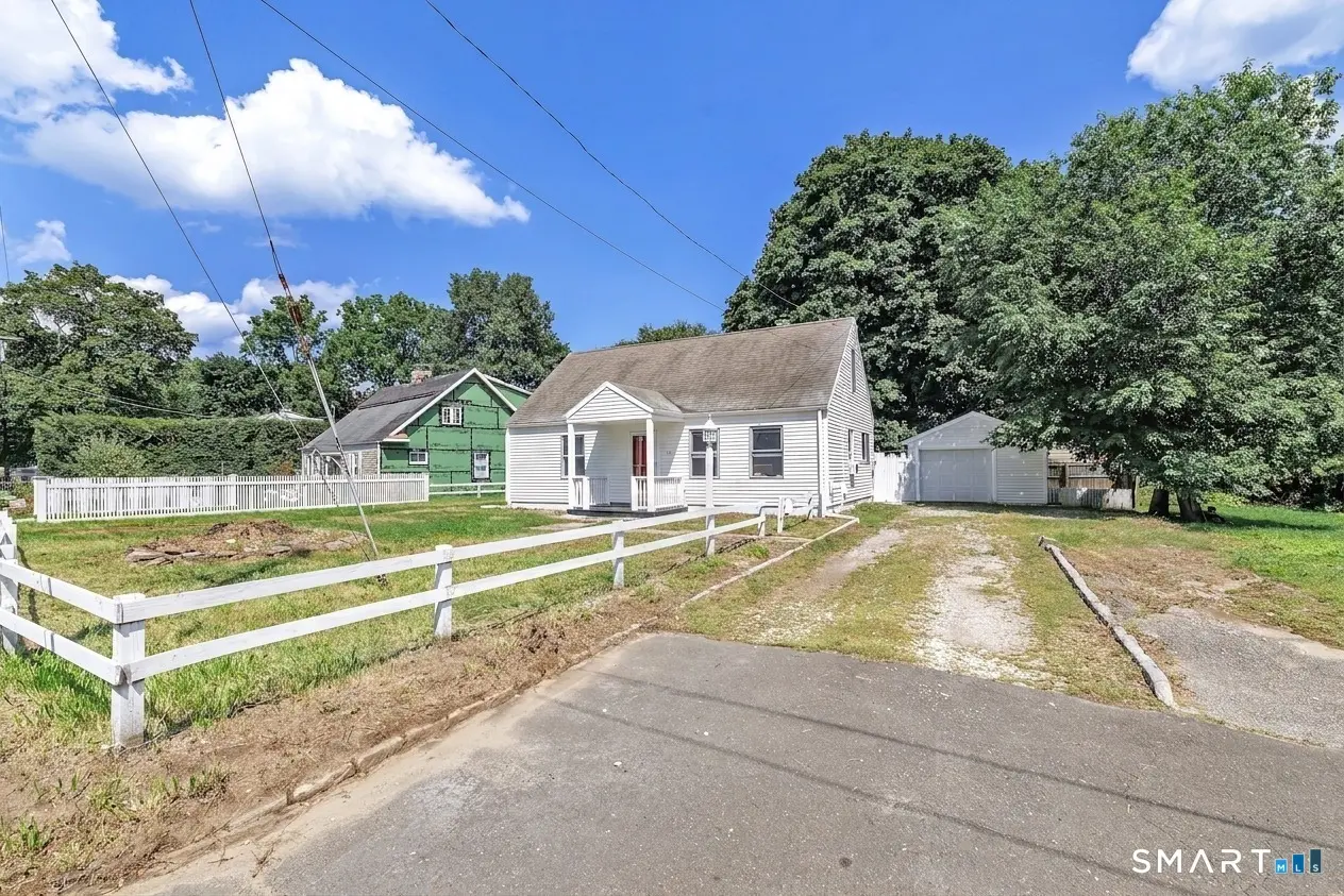 13 Fairchild Drive, Bethel