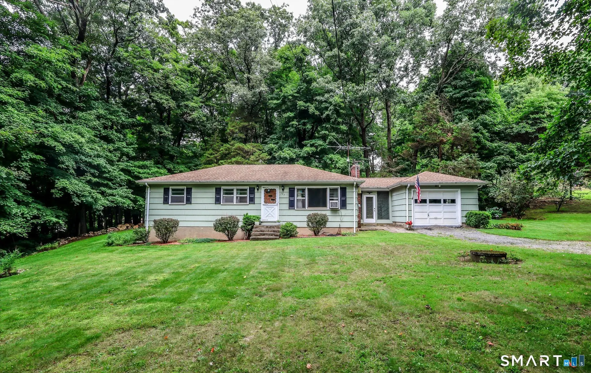 257 Spring Hill Road, Monroe