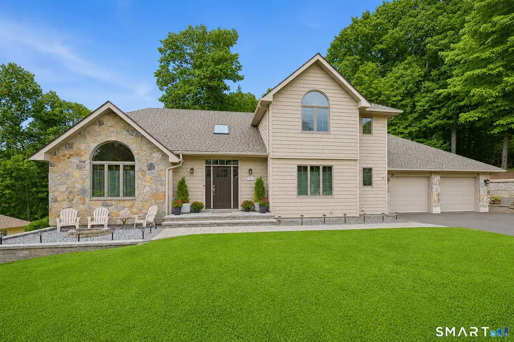 301 Tallwood Drive, Vernon