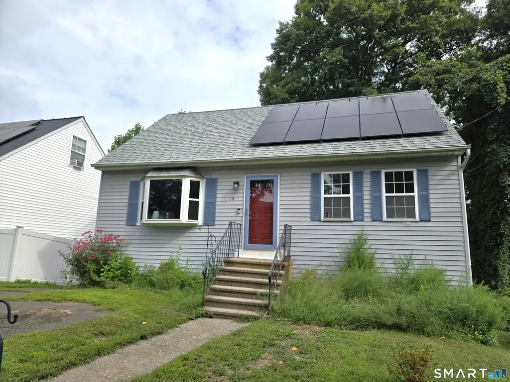 14 Clyne Avenue, Waterbury