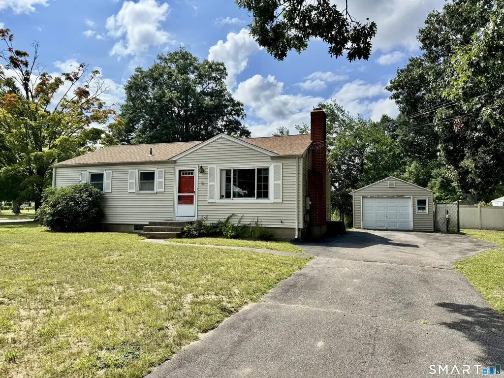 5 Highland Road, Windsor Locks