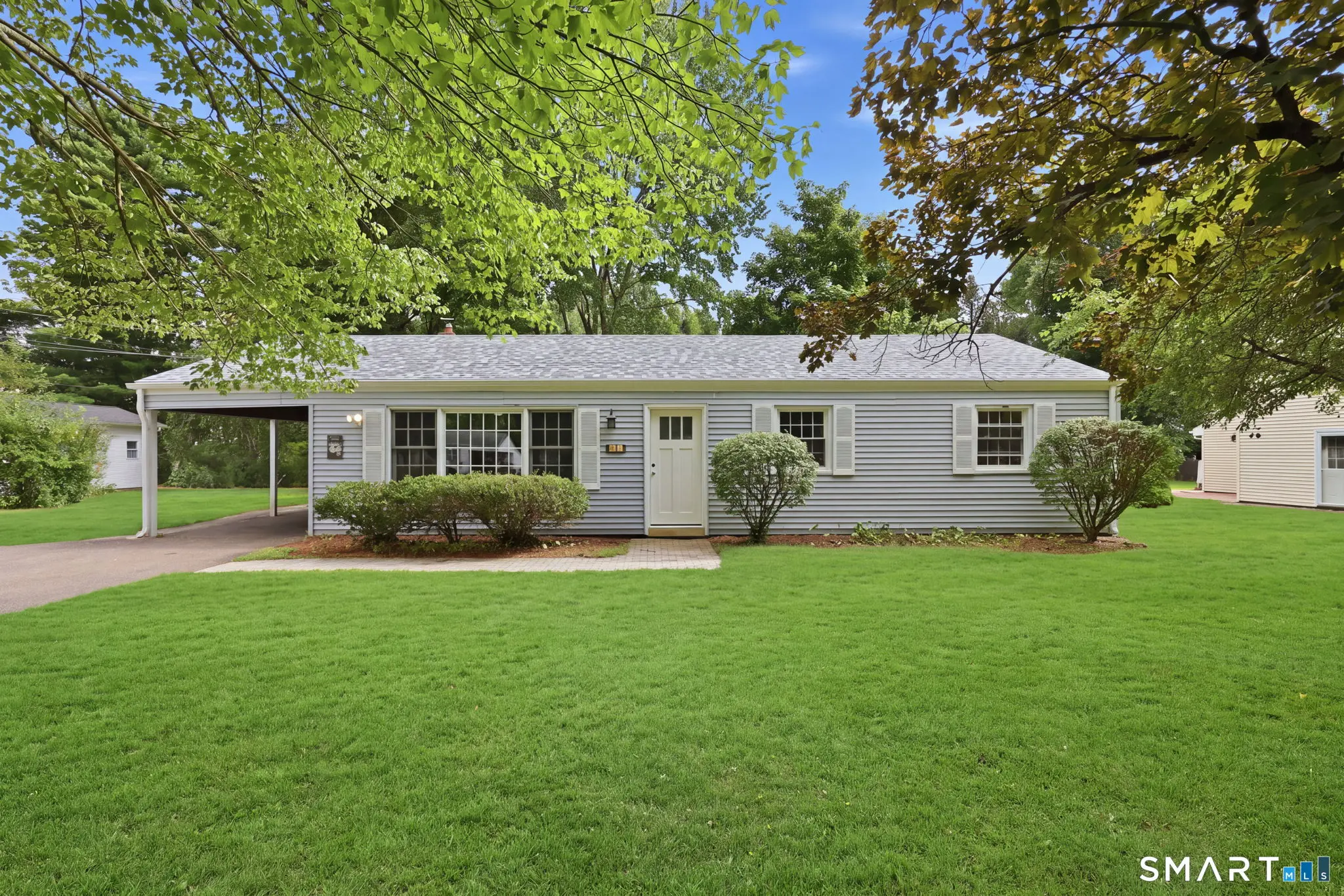 24 Curtis Road, Glastonbury