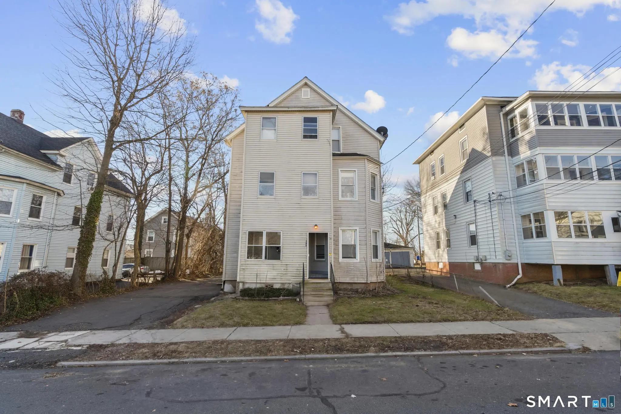 105 Rhodes Street, New Britain