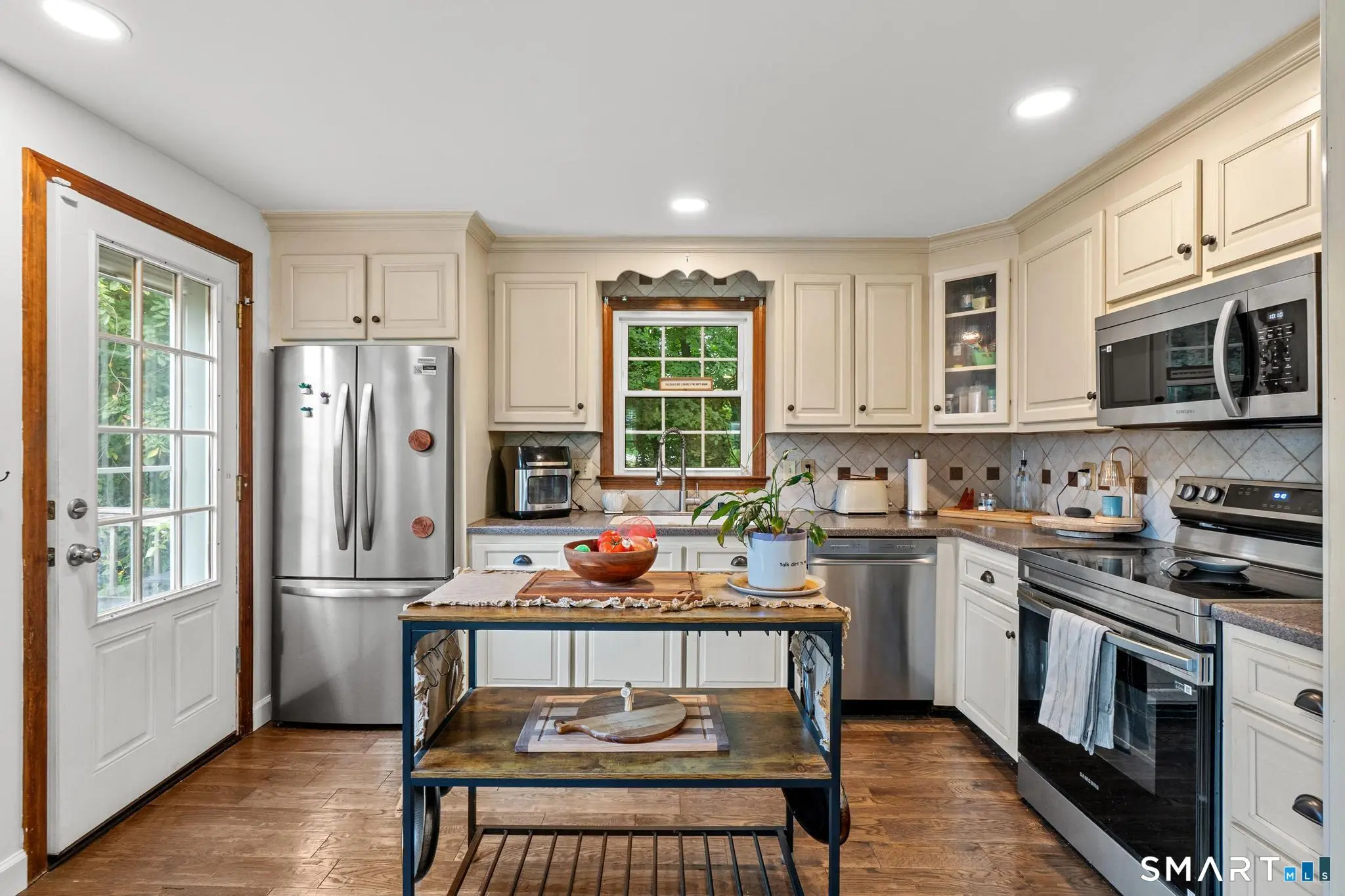 130 Rolling Hill Lane, Southington