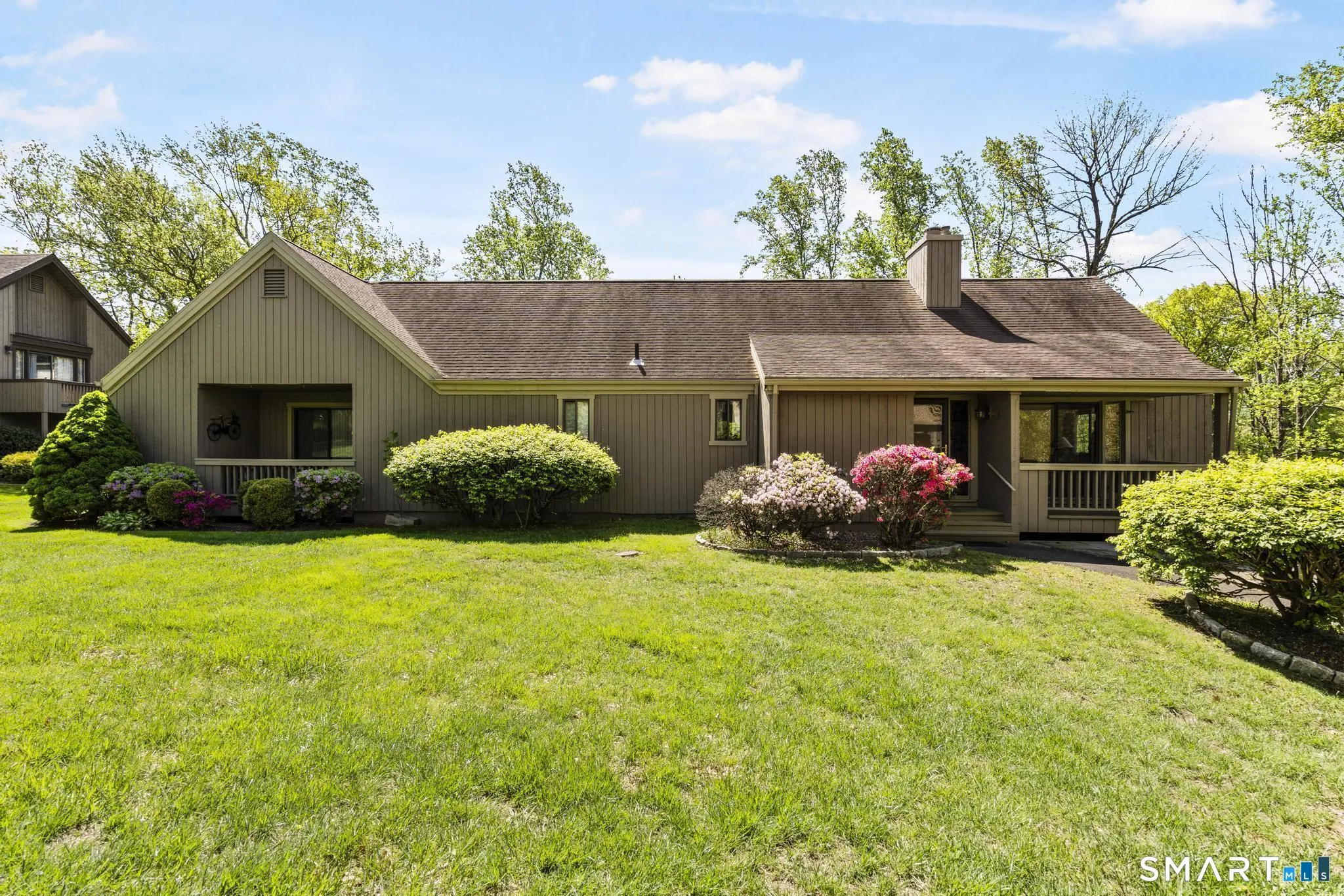 315 Navajo Lane A, Stratford