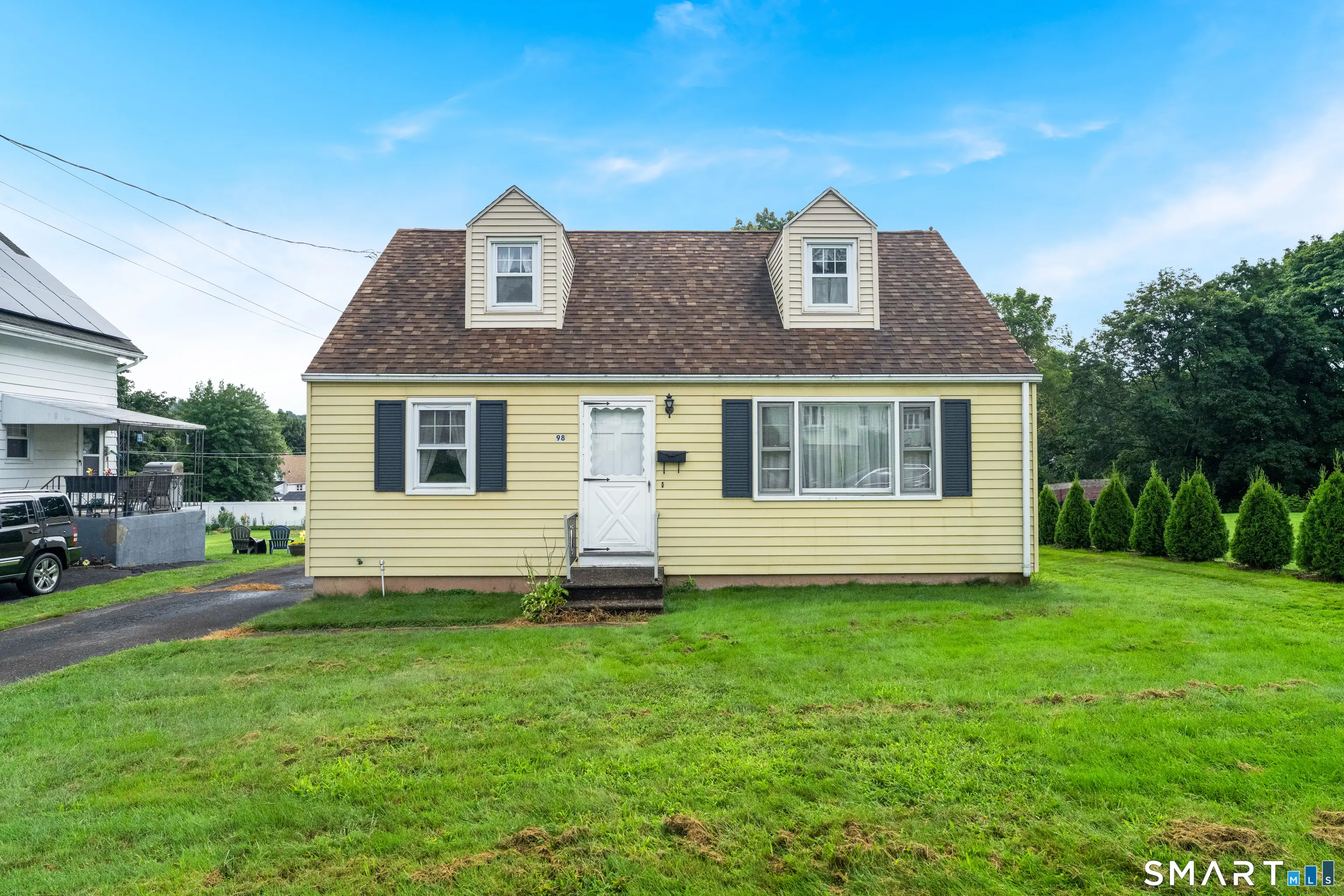 98 Wilbur Avenue, Meriden