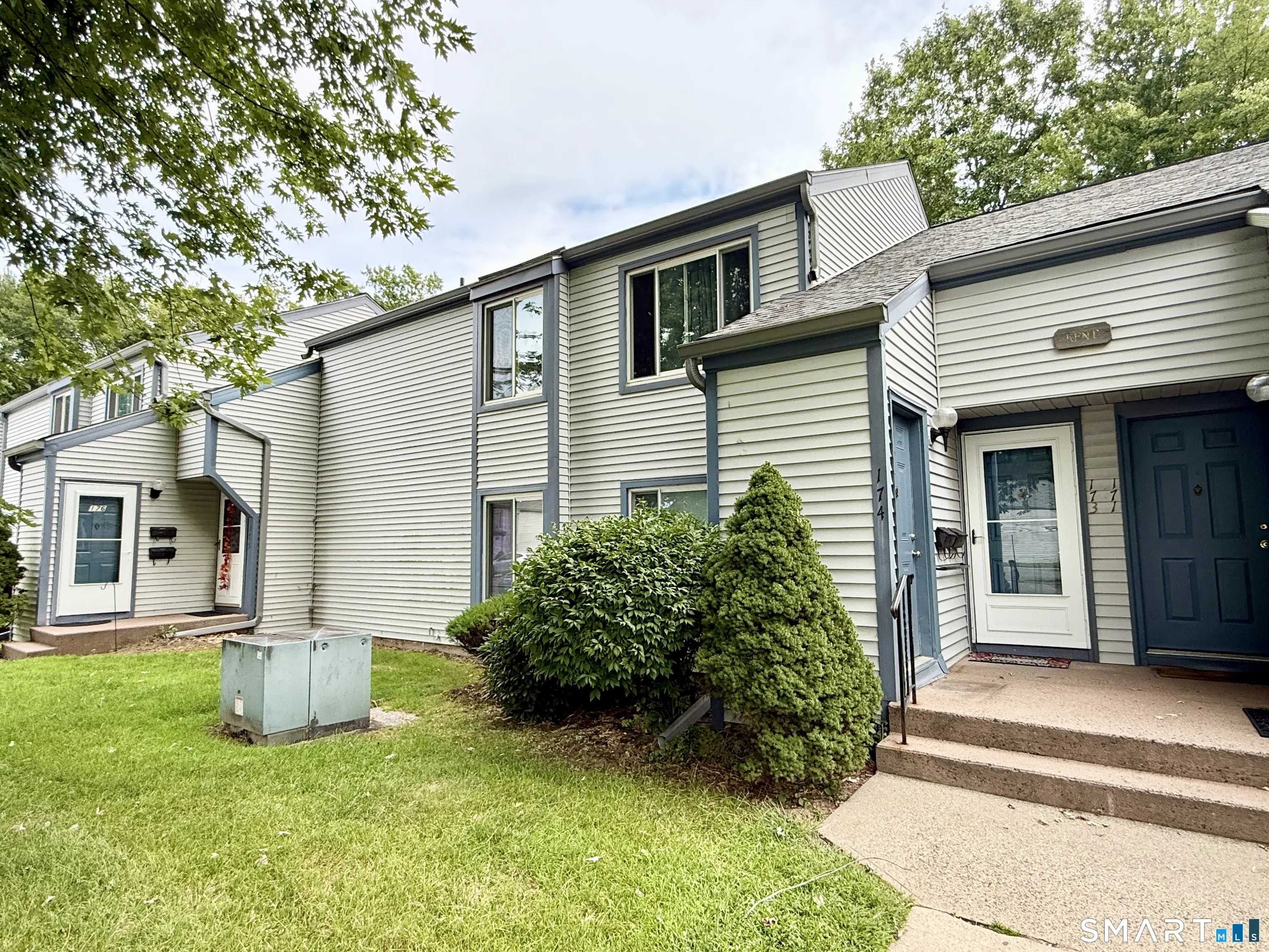 174 Candlewood Drive 174, South Windsor