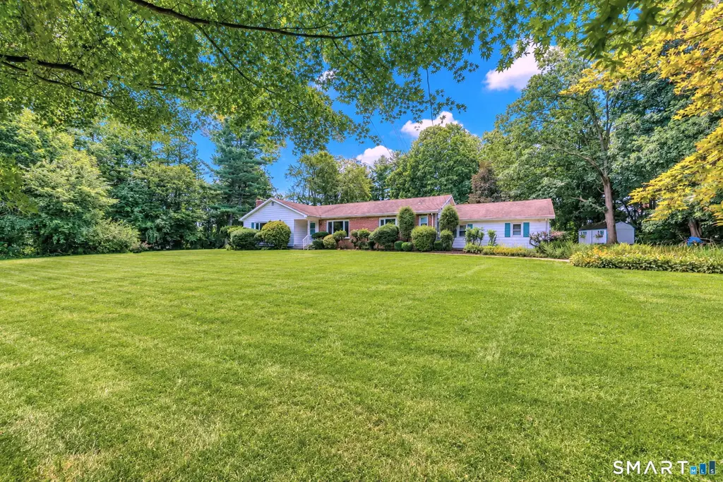 10 Vernon Court, Woodbridge