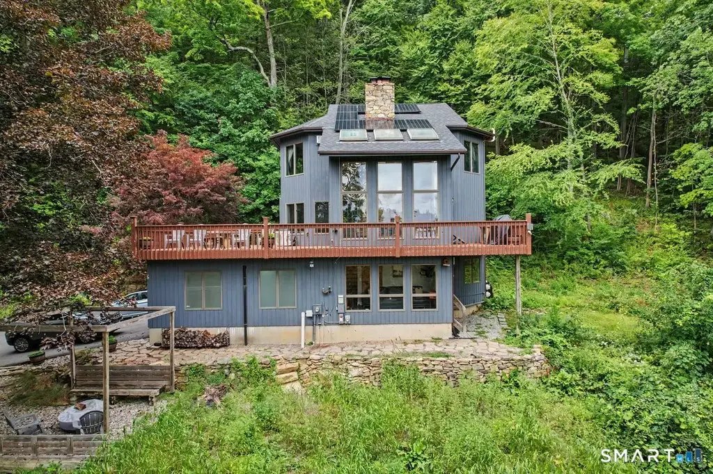 20 Mcnulty Drive, New Milford