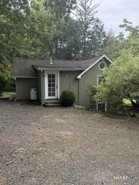 N/A, Ridgefield