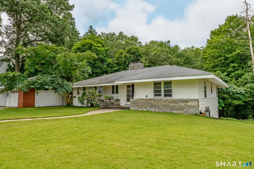 35 Gilman Street, Putnam