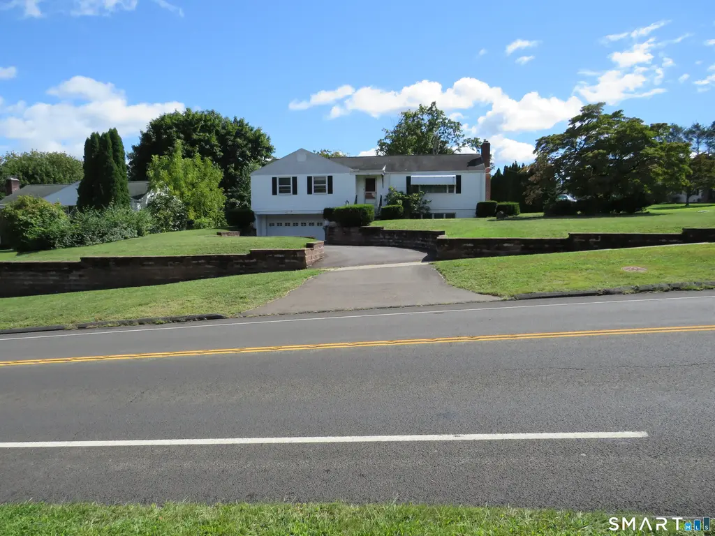 562 Wells Road, Wethersfield