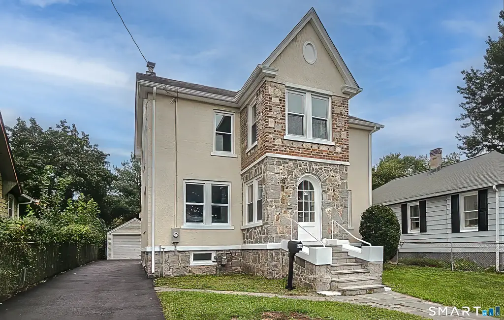 79 Evelyn Street, Stratford