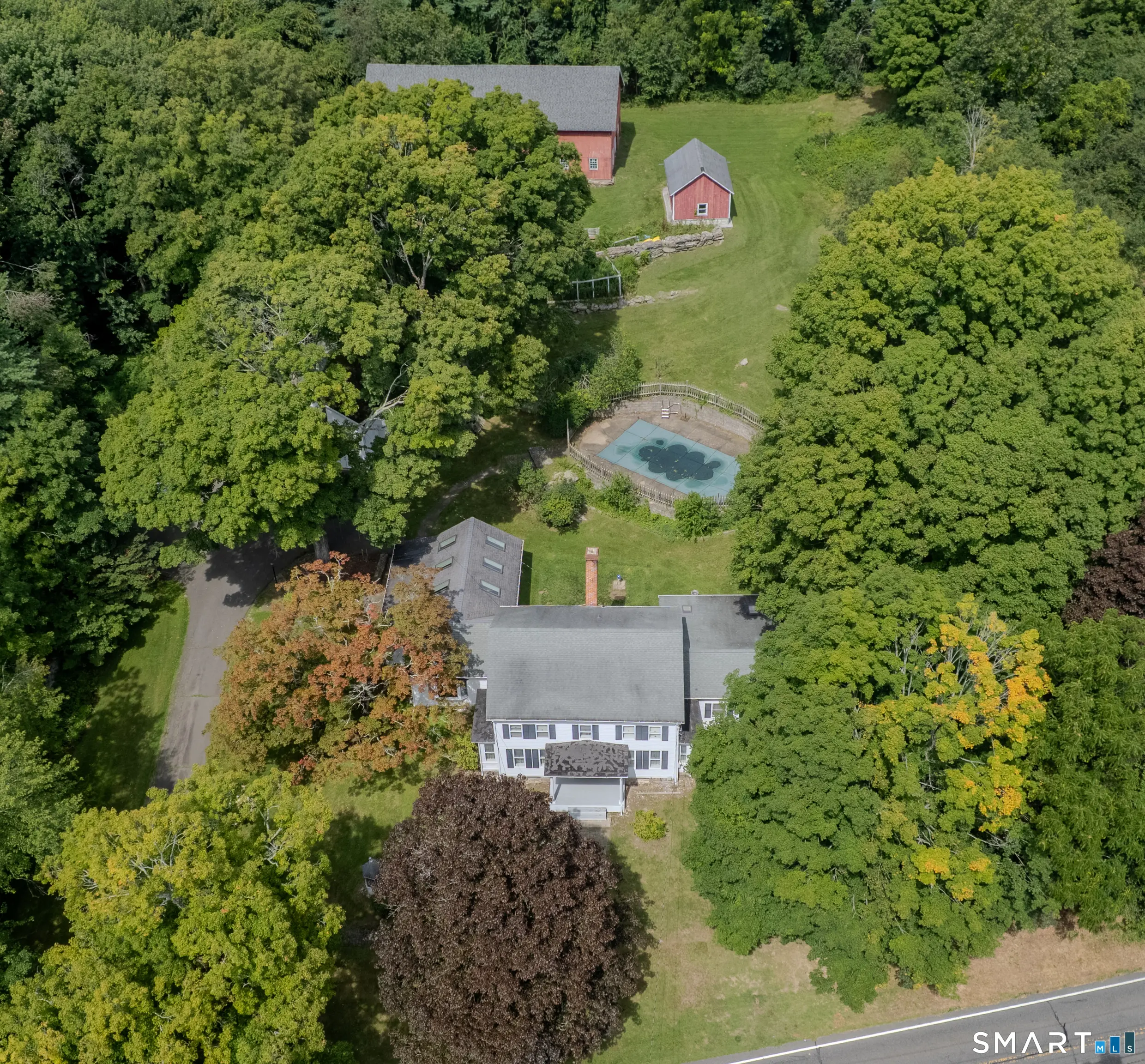 394 Tashua Road, Trumbull