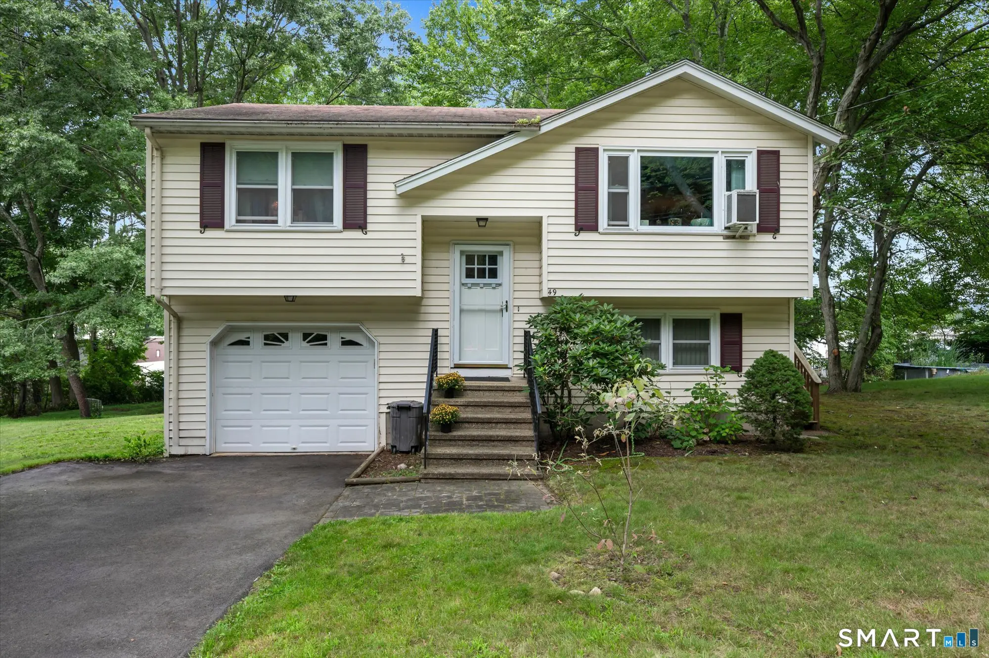 49 Ingersol Road, Milford