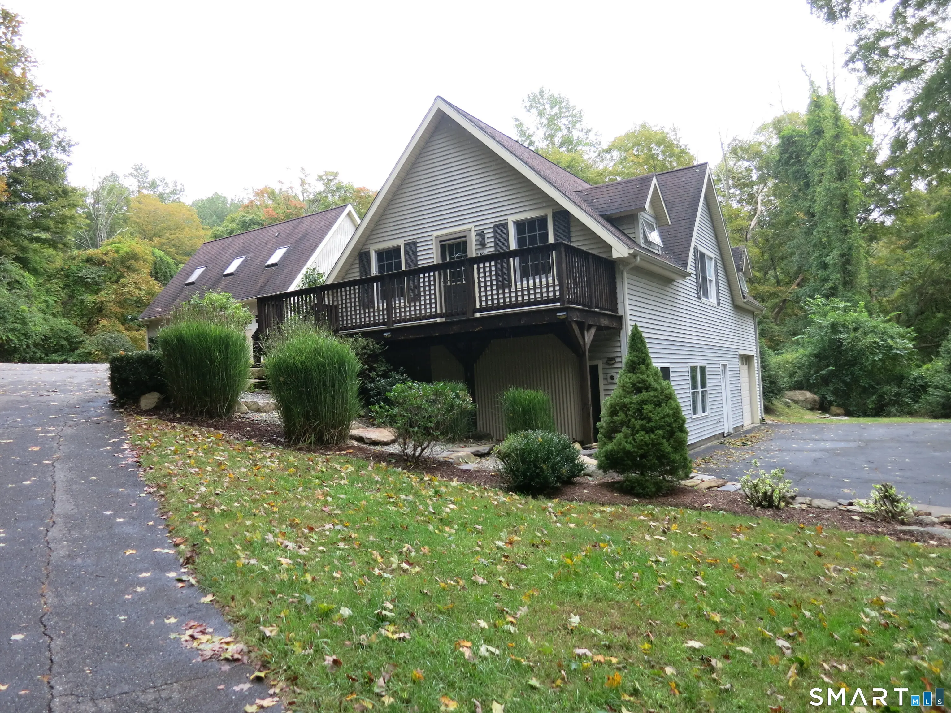 19 Moodus Leesville Road, East Haddam