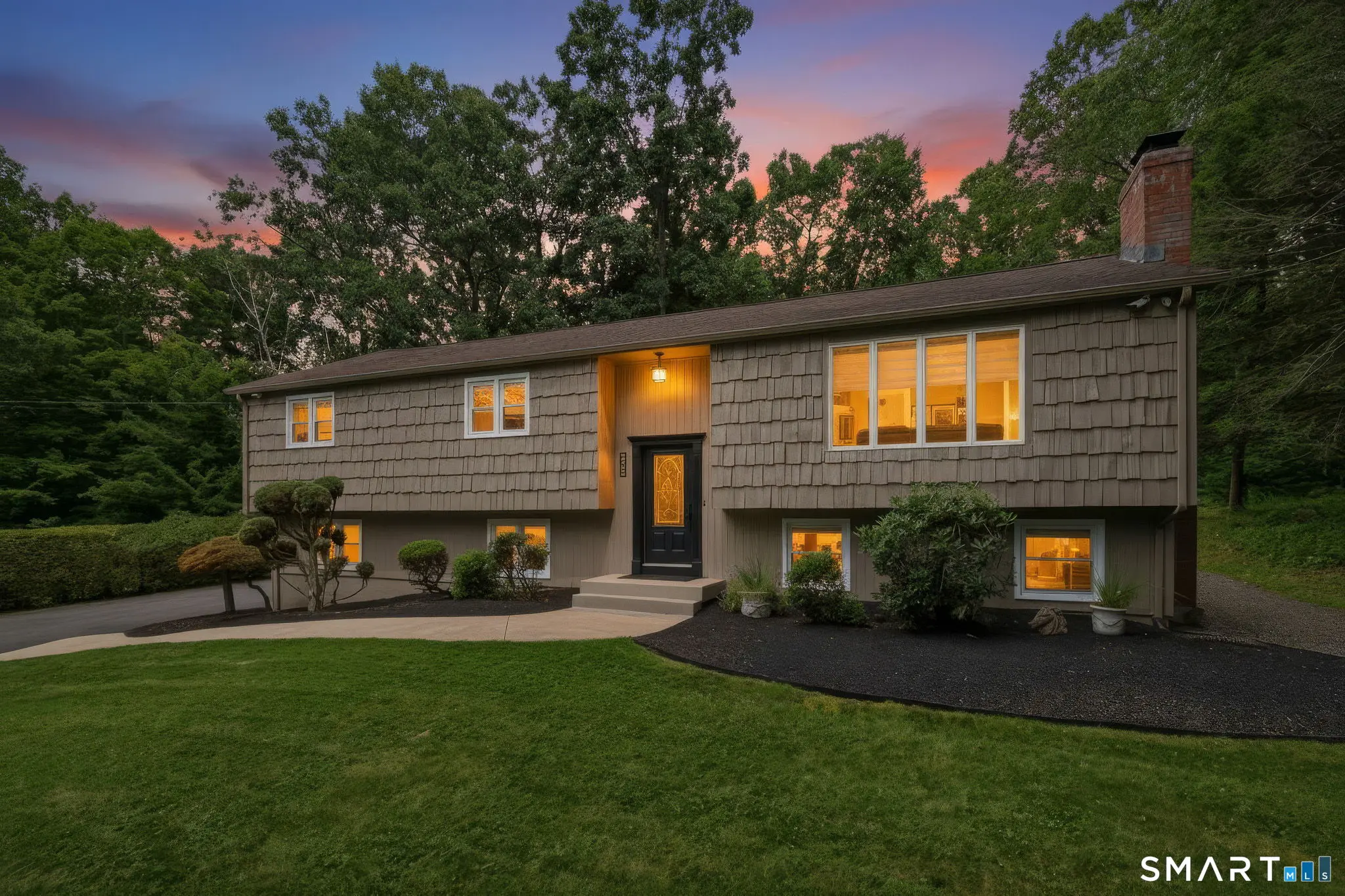 283 Merrow Road, Tolland