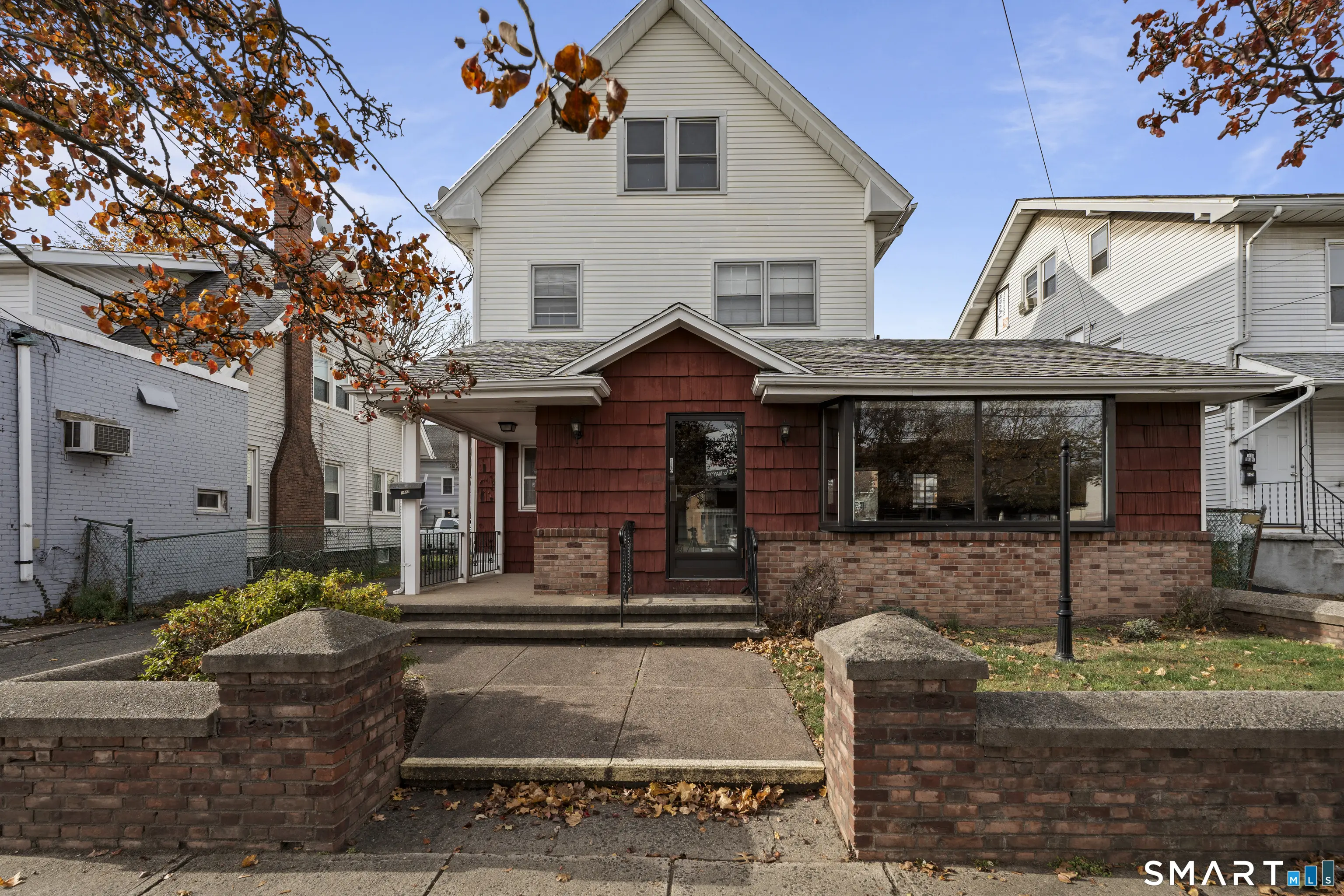 1422 Dixwell Avenue, Hamden