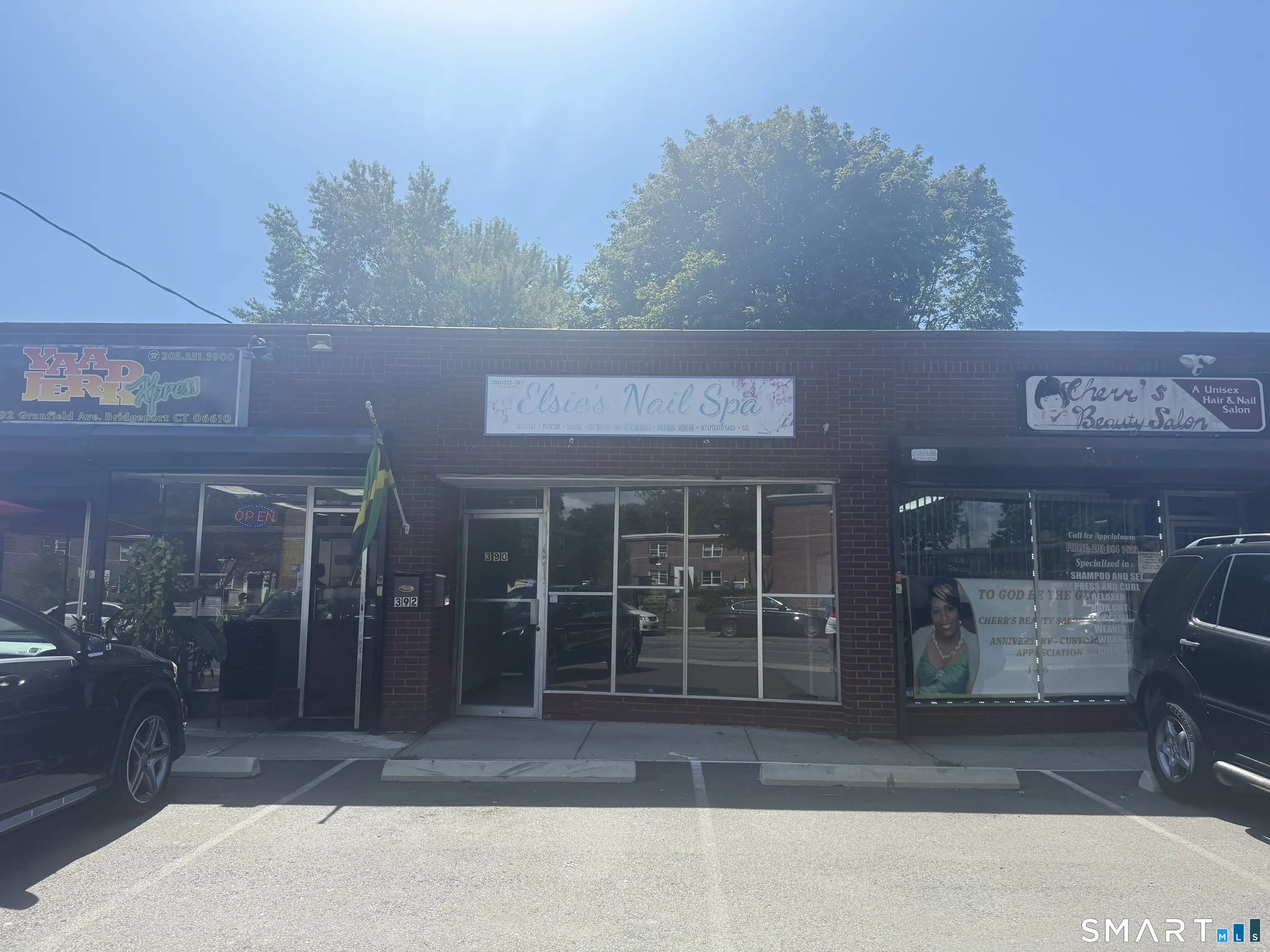 390 Granfield Avenue, Bridgeport