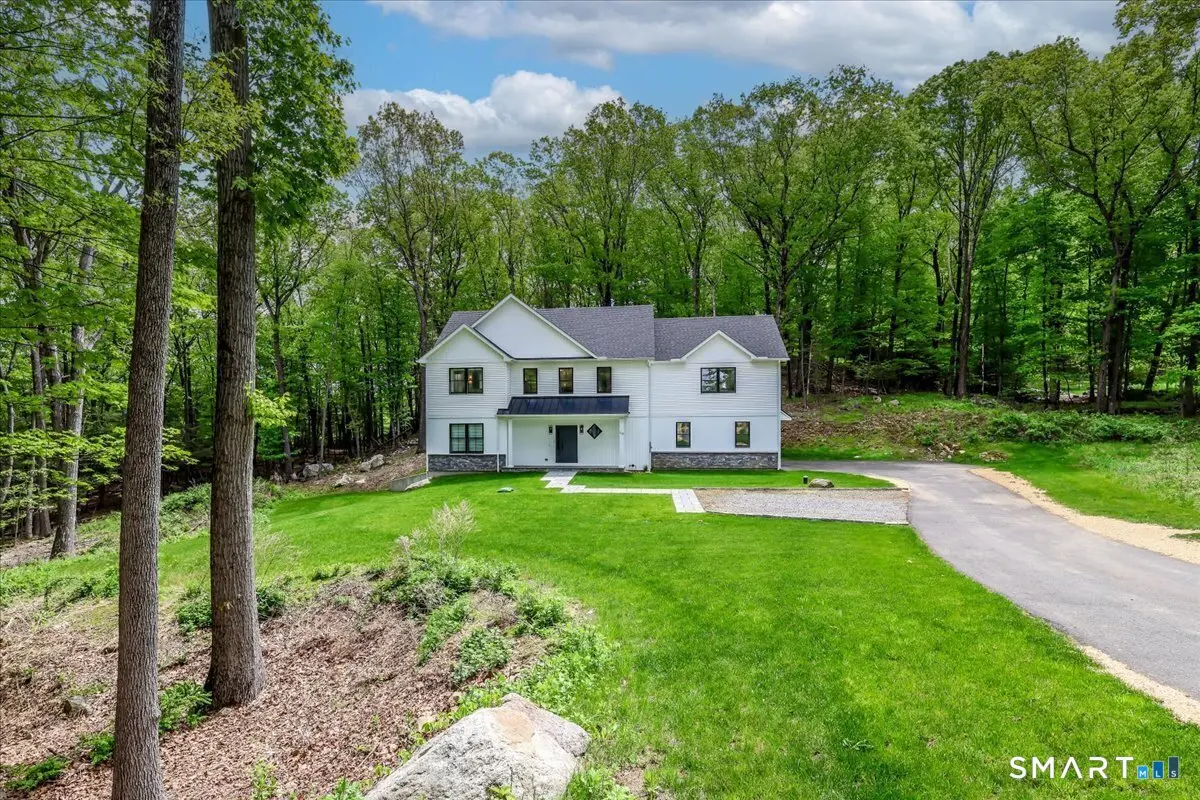 38 Hickory Lane, Ridgefield