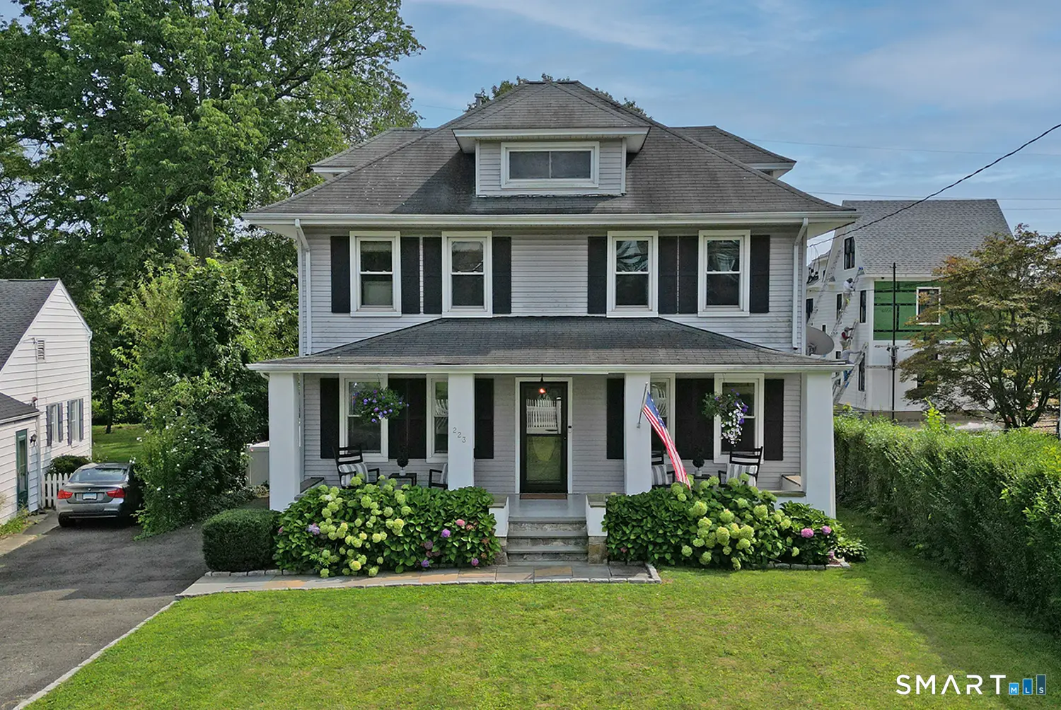 223 West Avenue, Darien