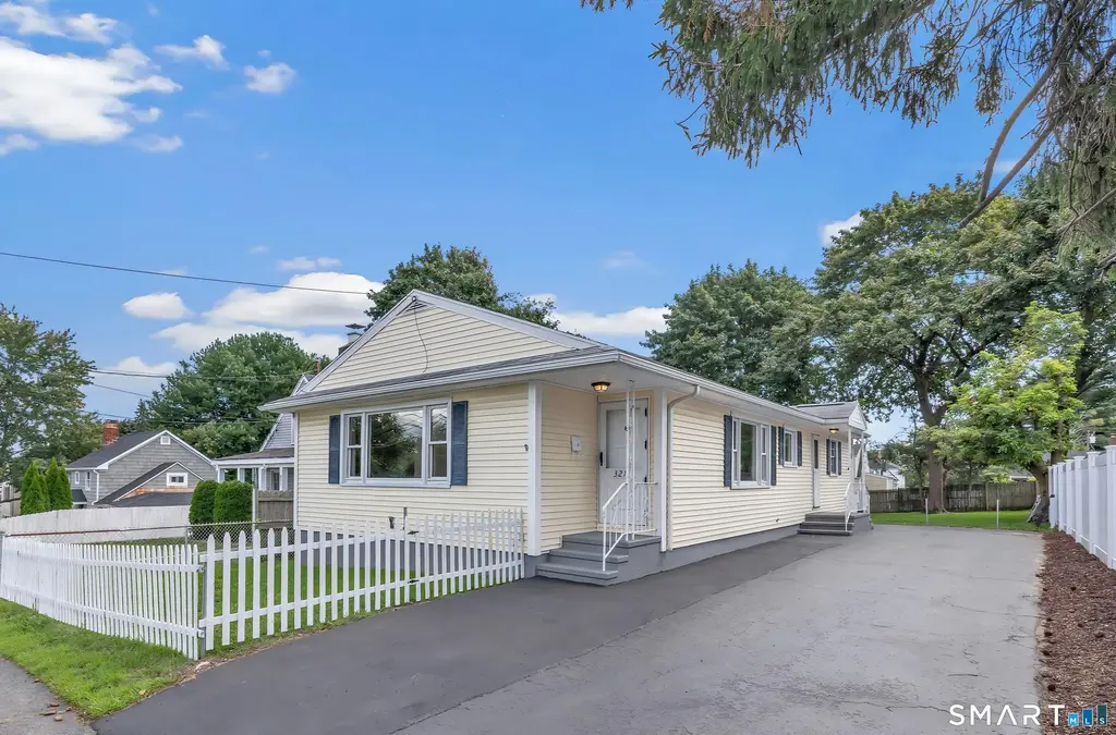 321 Old Town Road, Bridgeport