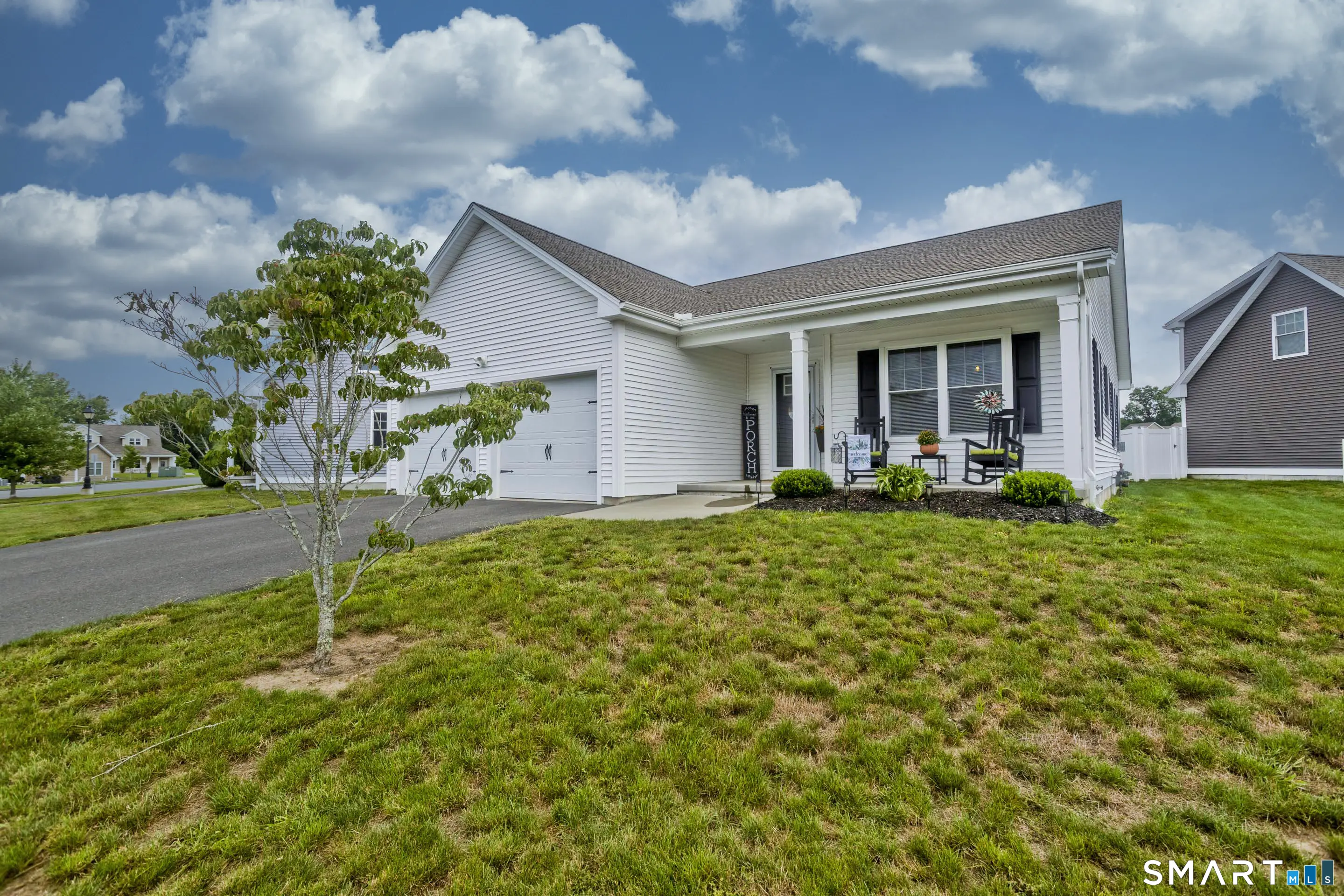 86 Commons Crossing, Windsor