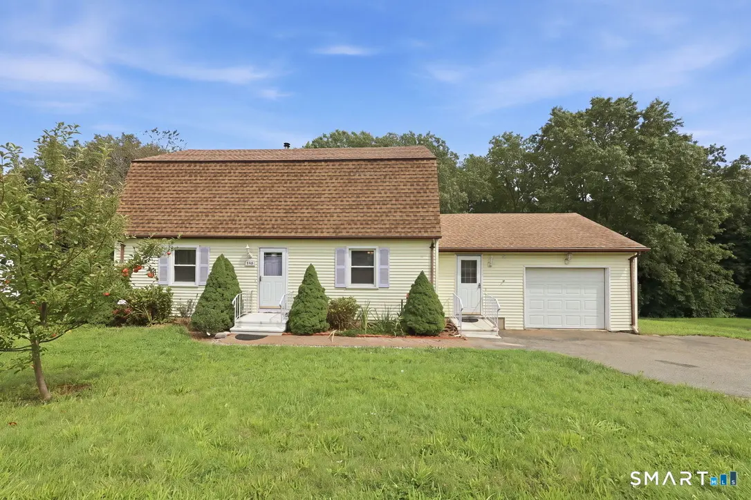 141 Cimarron Road, Middletown