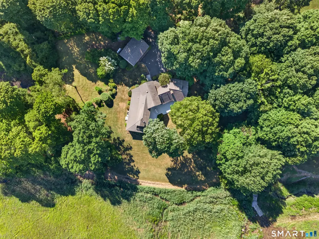 108 Maple Avenue, Old Saybrook