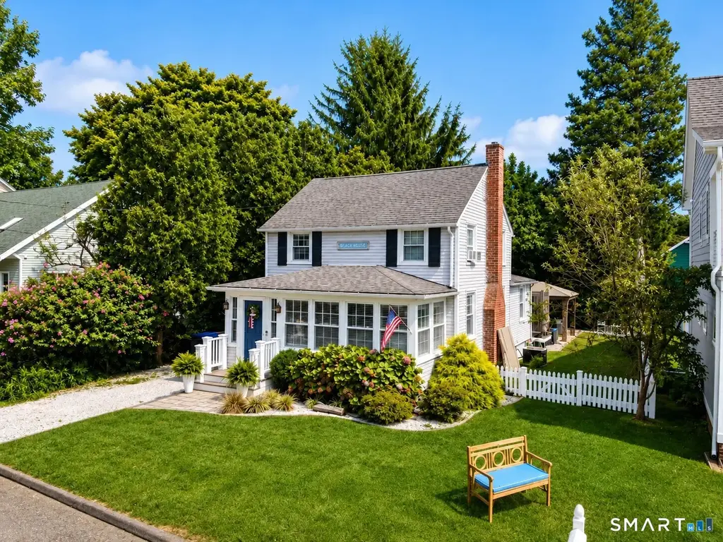 29 Second Avenue, Branford