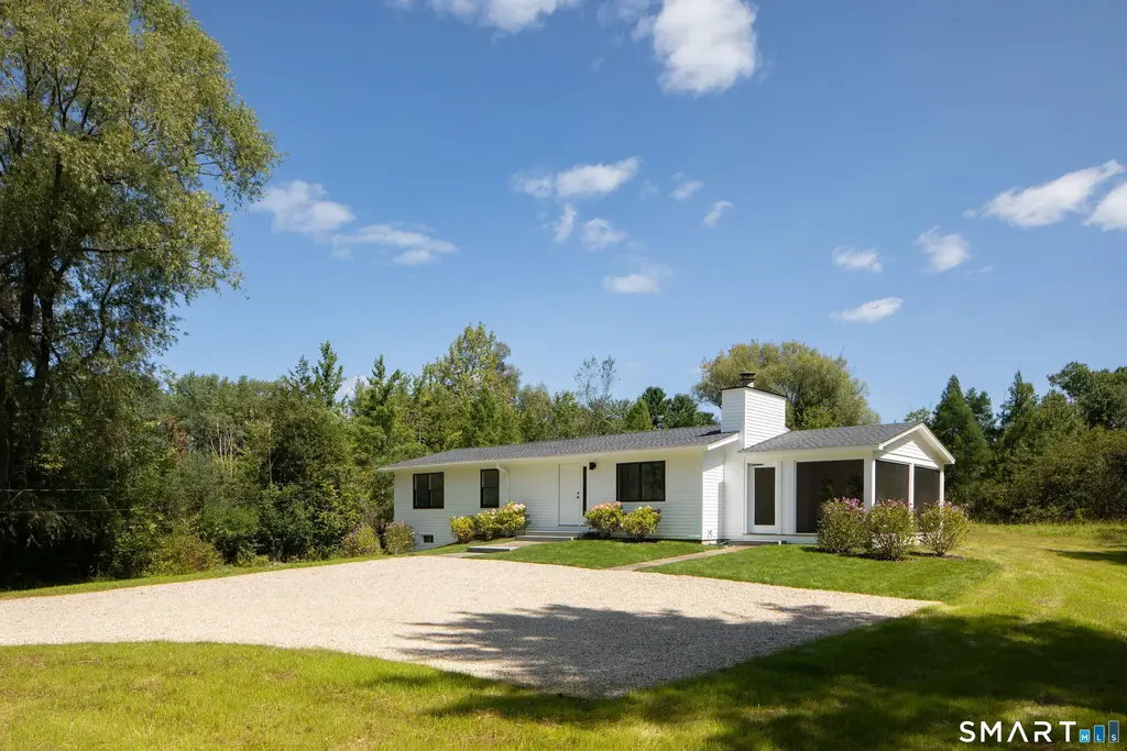27 Robin Hill Lane, Salisbury