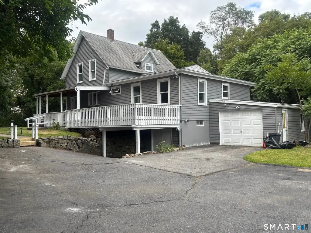 89 Hickory Street, Norwich