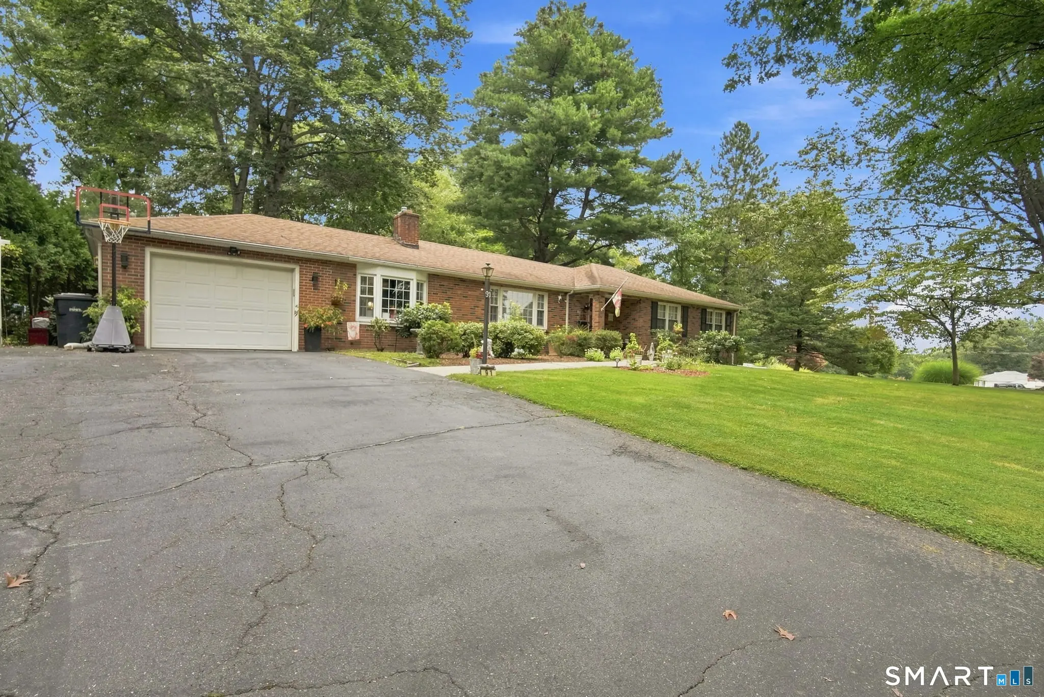 91 Forest Drive, Wethersfield