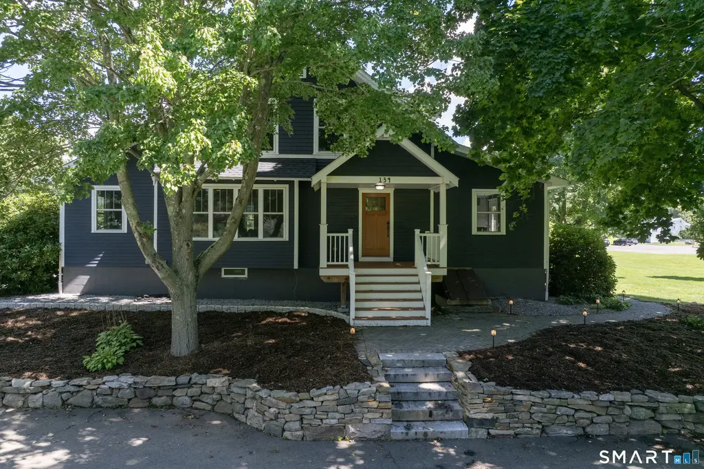 134 Union Street, Guilford